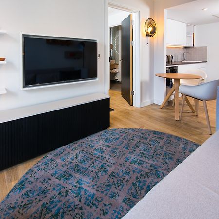 Staybridge Suites Cardiff Exterior foto
