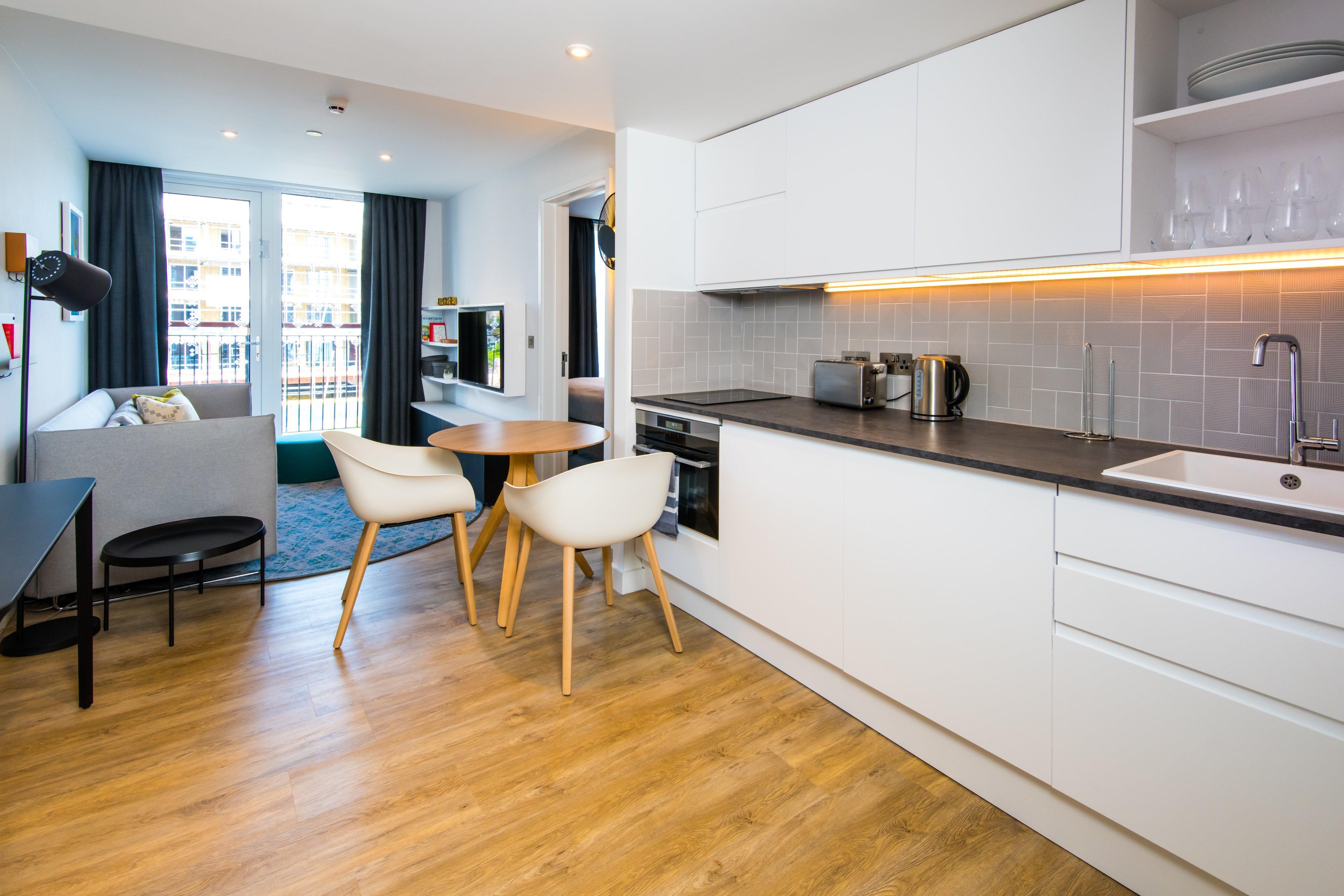 Staybridge Suites Cardiff Exterior foto