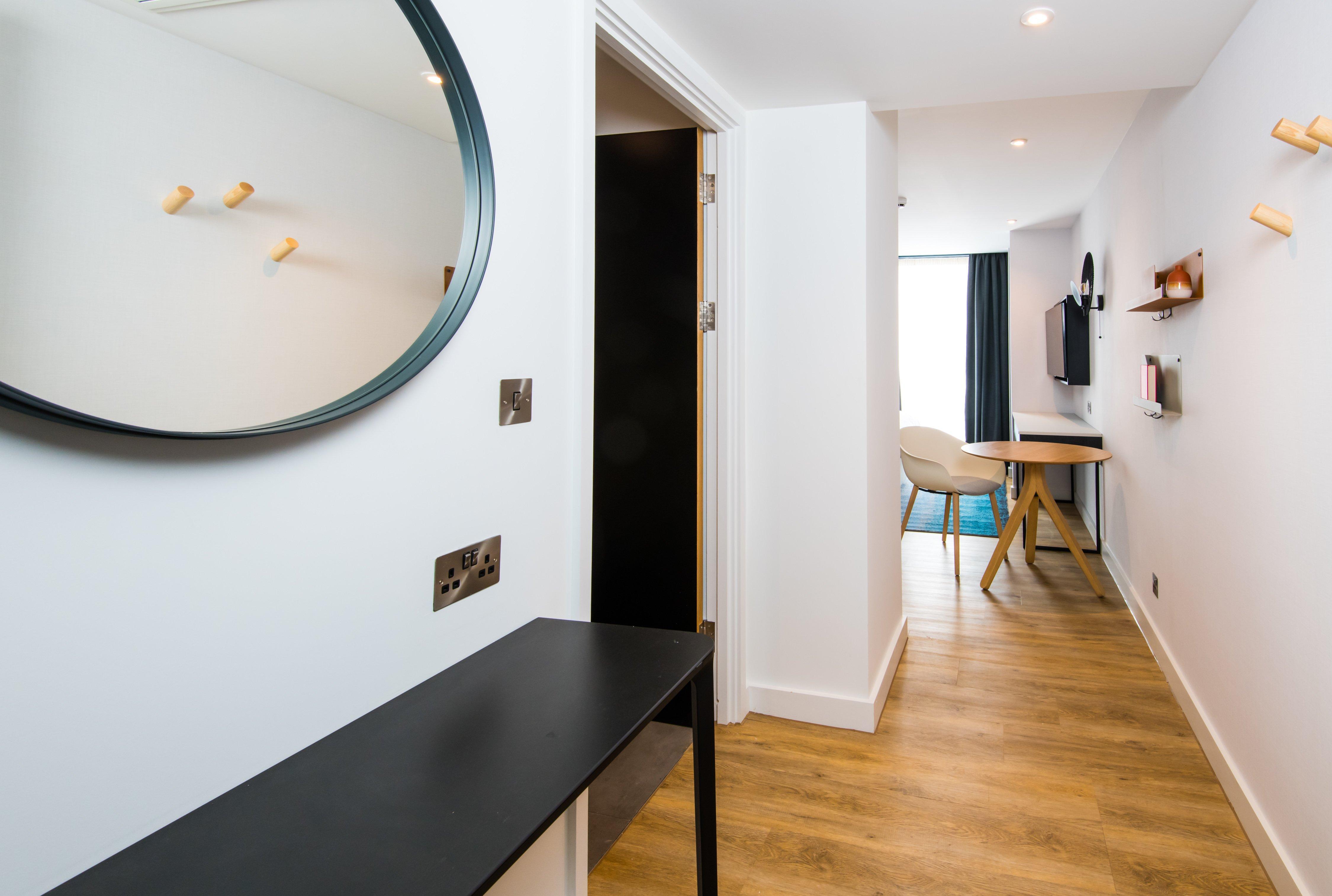 Staybridge Suites Cardiff Exterior foto