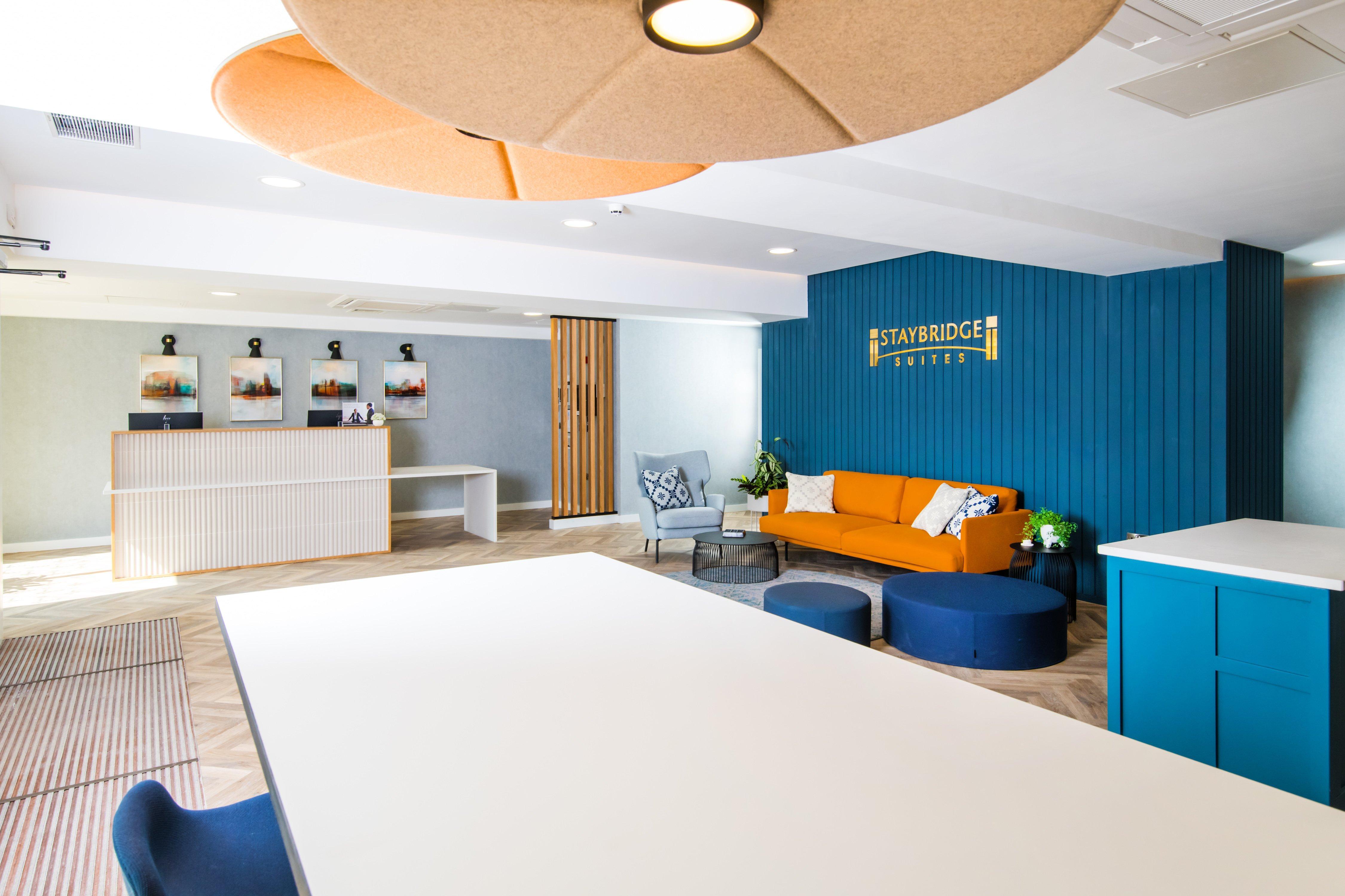 Staybridge Suites Cardiff Exterior foto