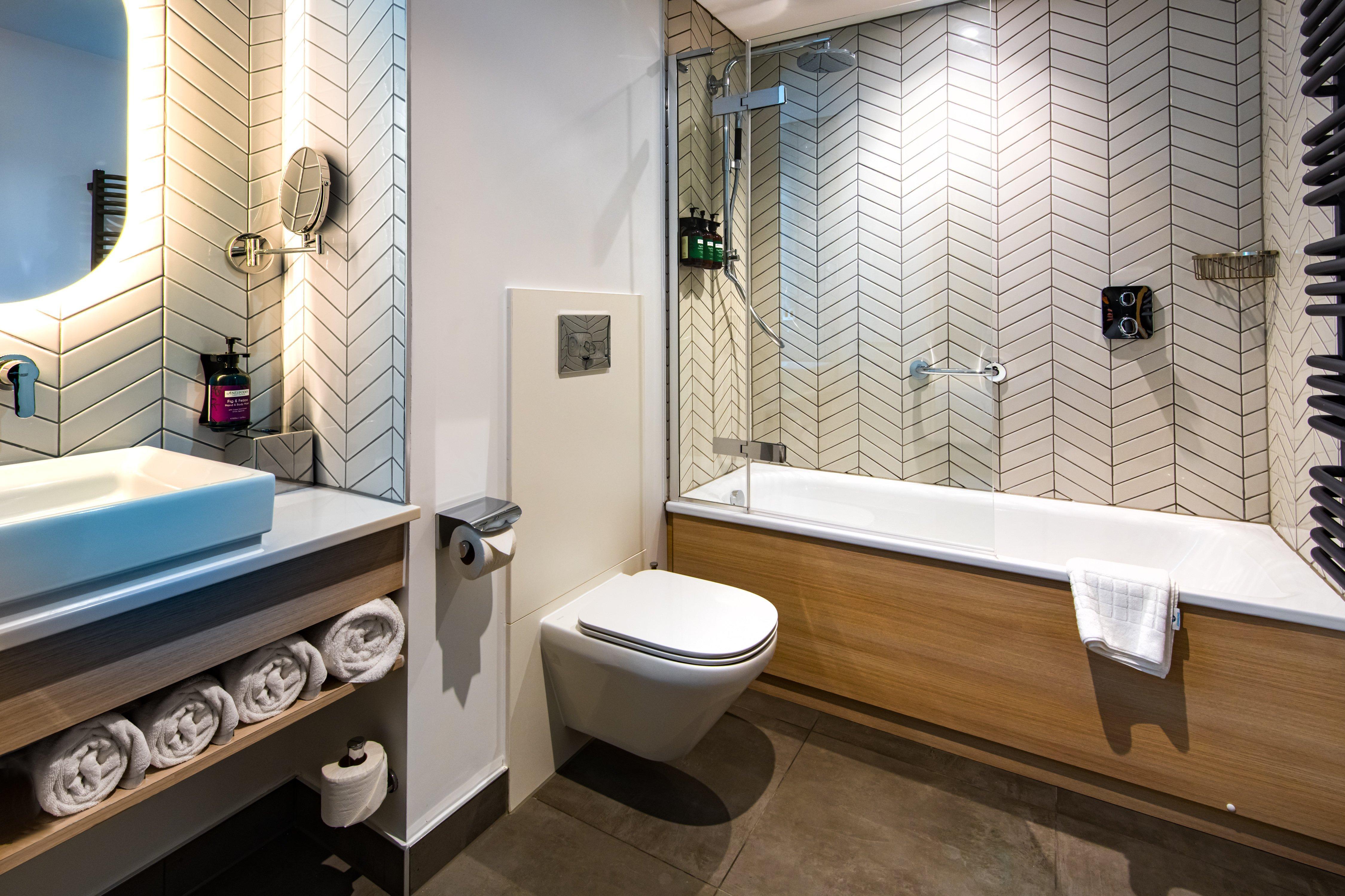 Staybridge Suites Cardiff Exterior foto